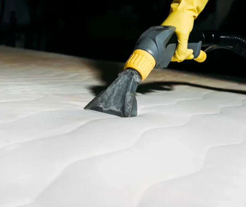 schoonmaken met vlekkenreiniger